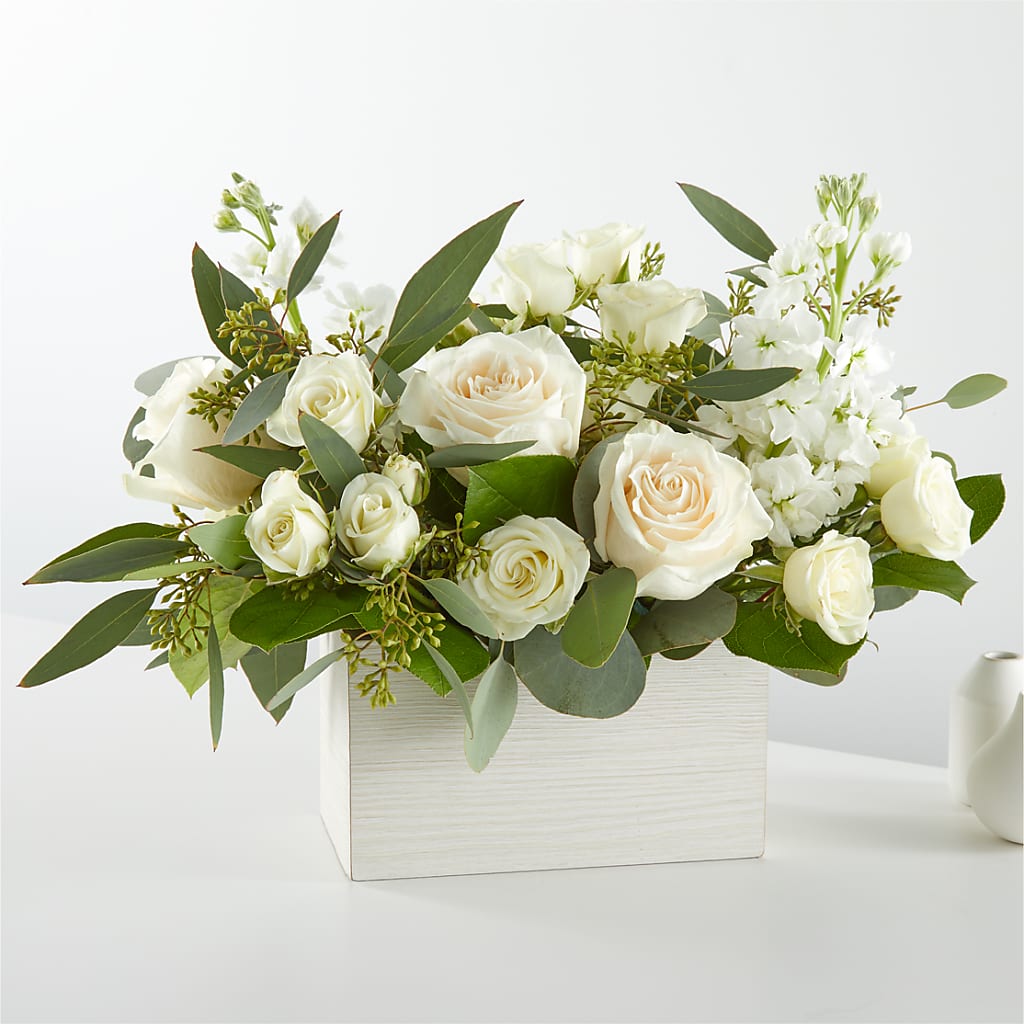 Fresh Linen Box Bouquet – MY LADY'S FLORIST, Westland MI