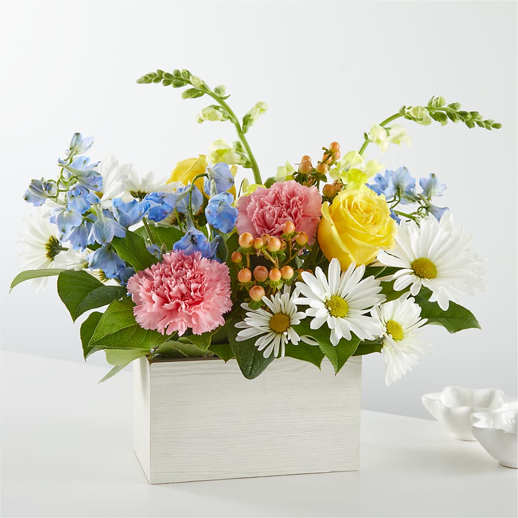 Sun Salutation Box Bouquet – MY LADY'S FLORIST, Westland MI