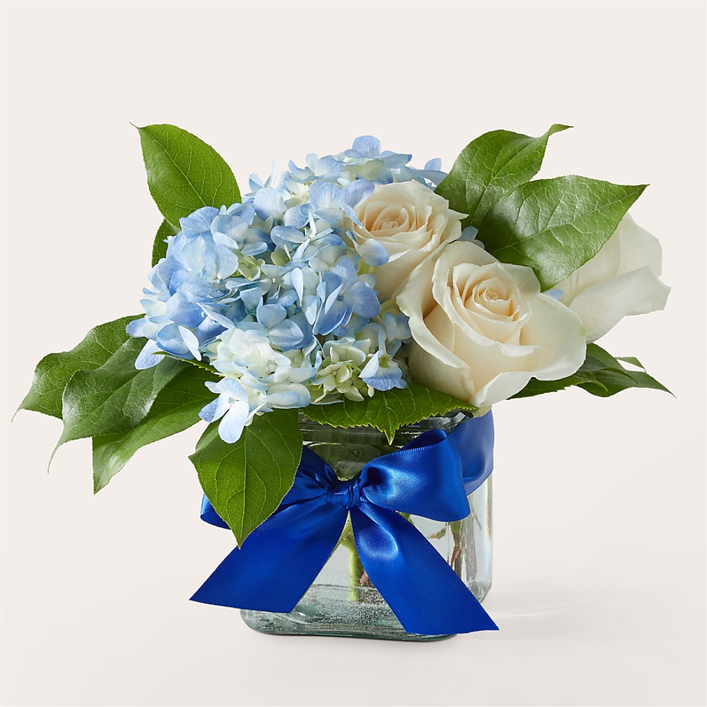 Sky Blue Delight Bouquet – MY LADY'S FLORIST, Westland MI