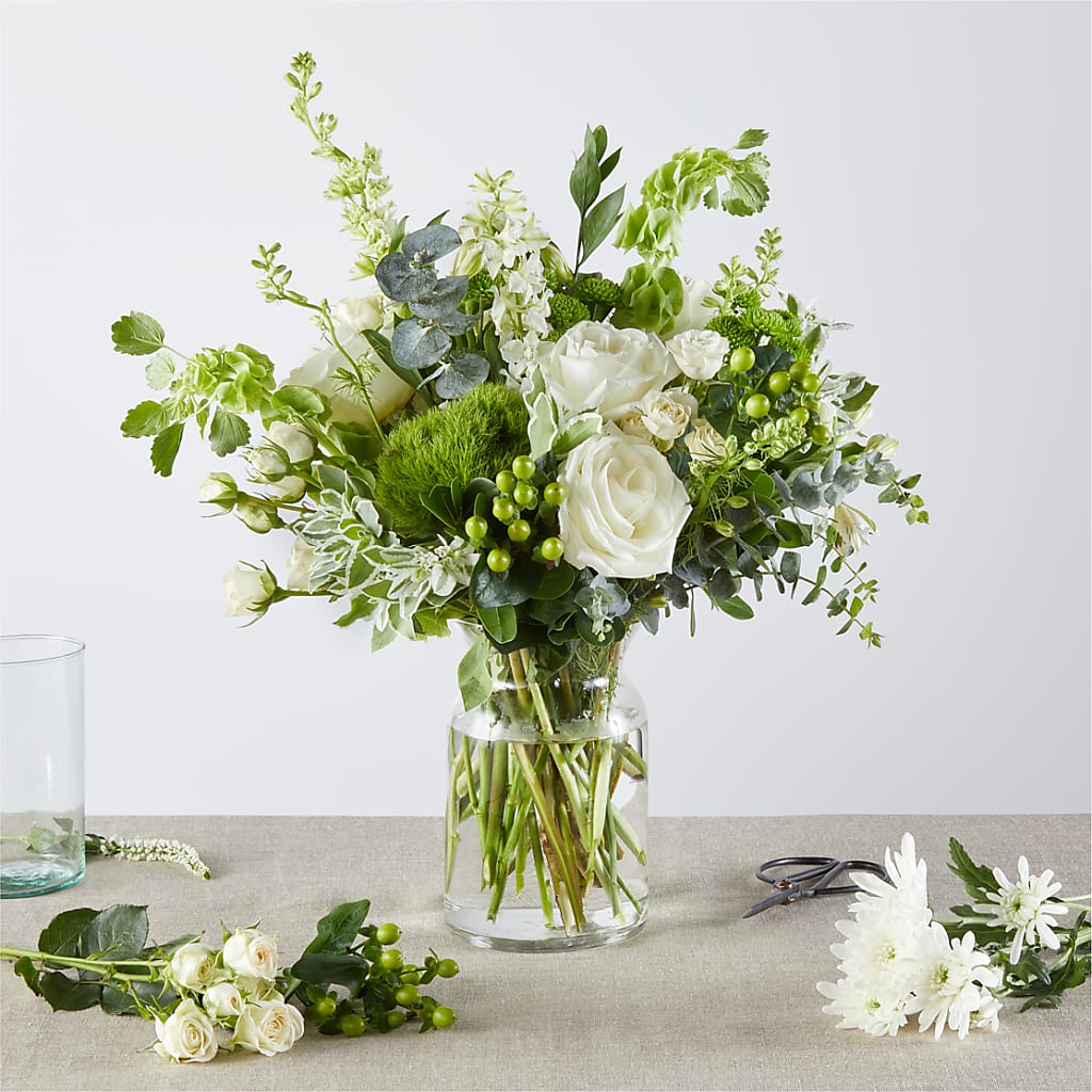 Irish Garden - A Florist Original – MY LADY'S FLORIST, Westland MI