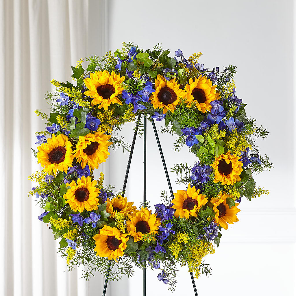 Bright Rays Wreath – MY LADY'S FLORIST, Westland MI