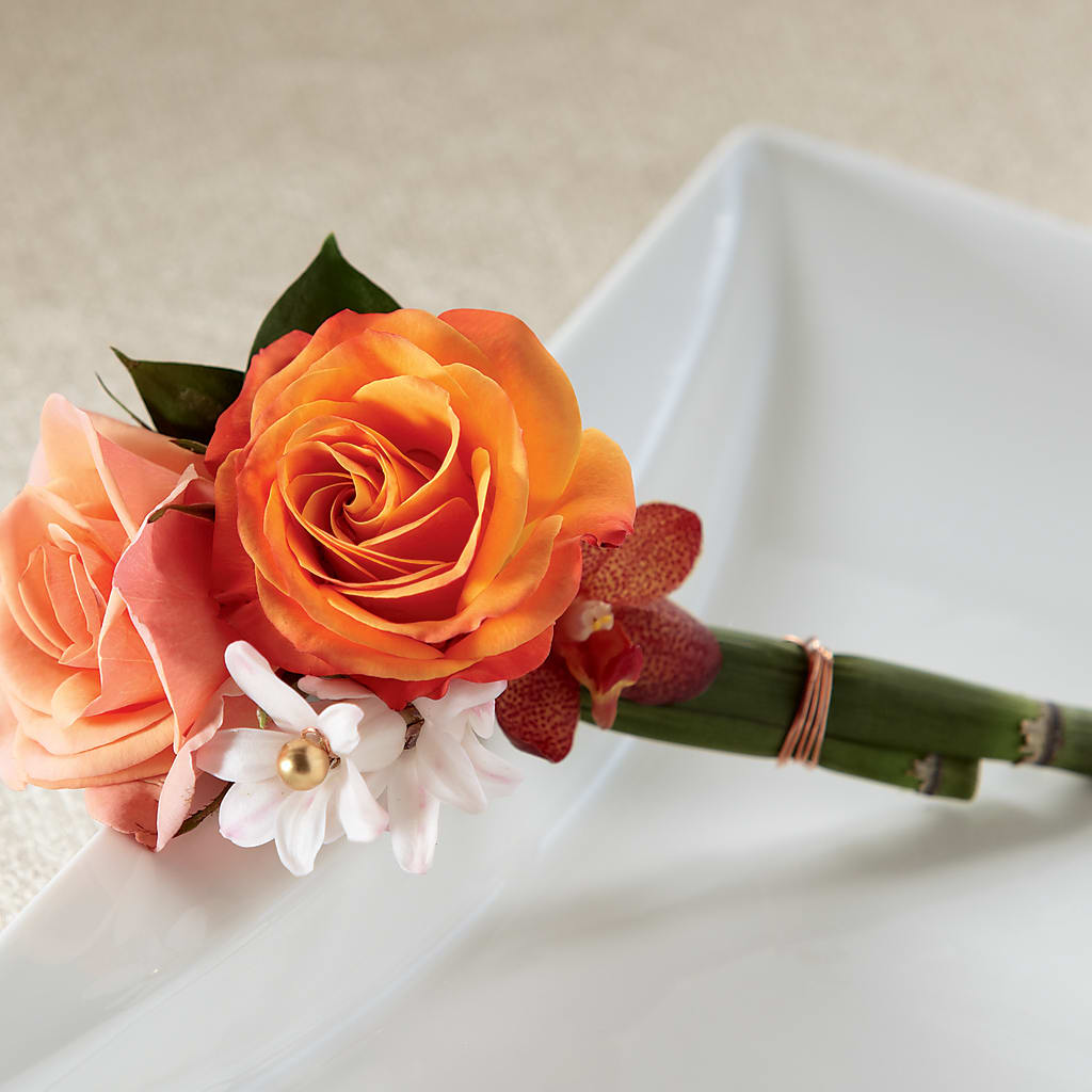 Sunset Dream Boutonniere – MY LADY'S FLORIST, Westland MI