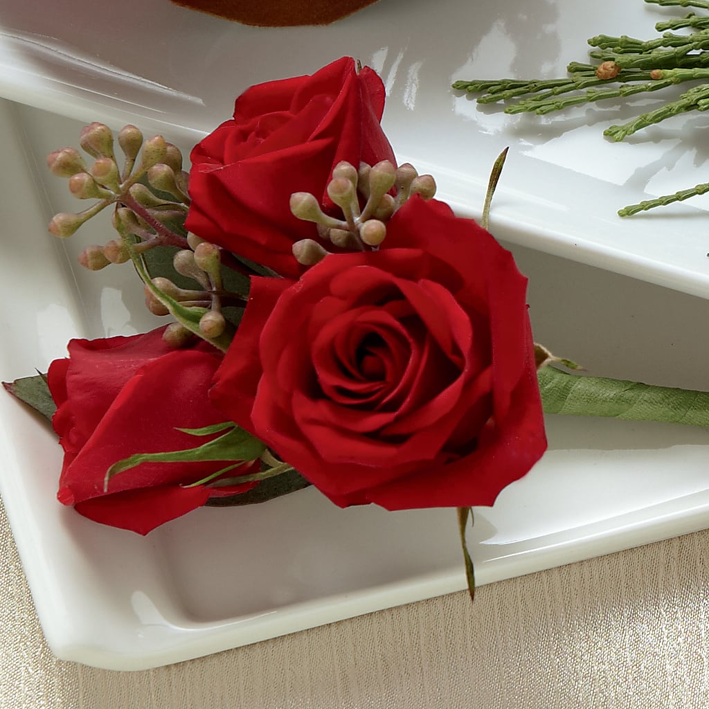 Red Spray Rose Boutonniere – MY LADY'S FLORIST, Westland MI
